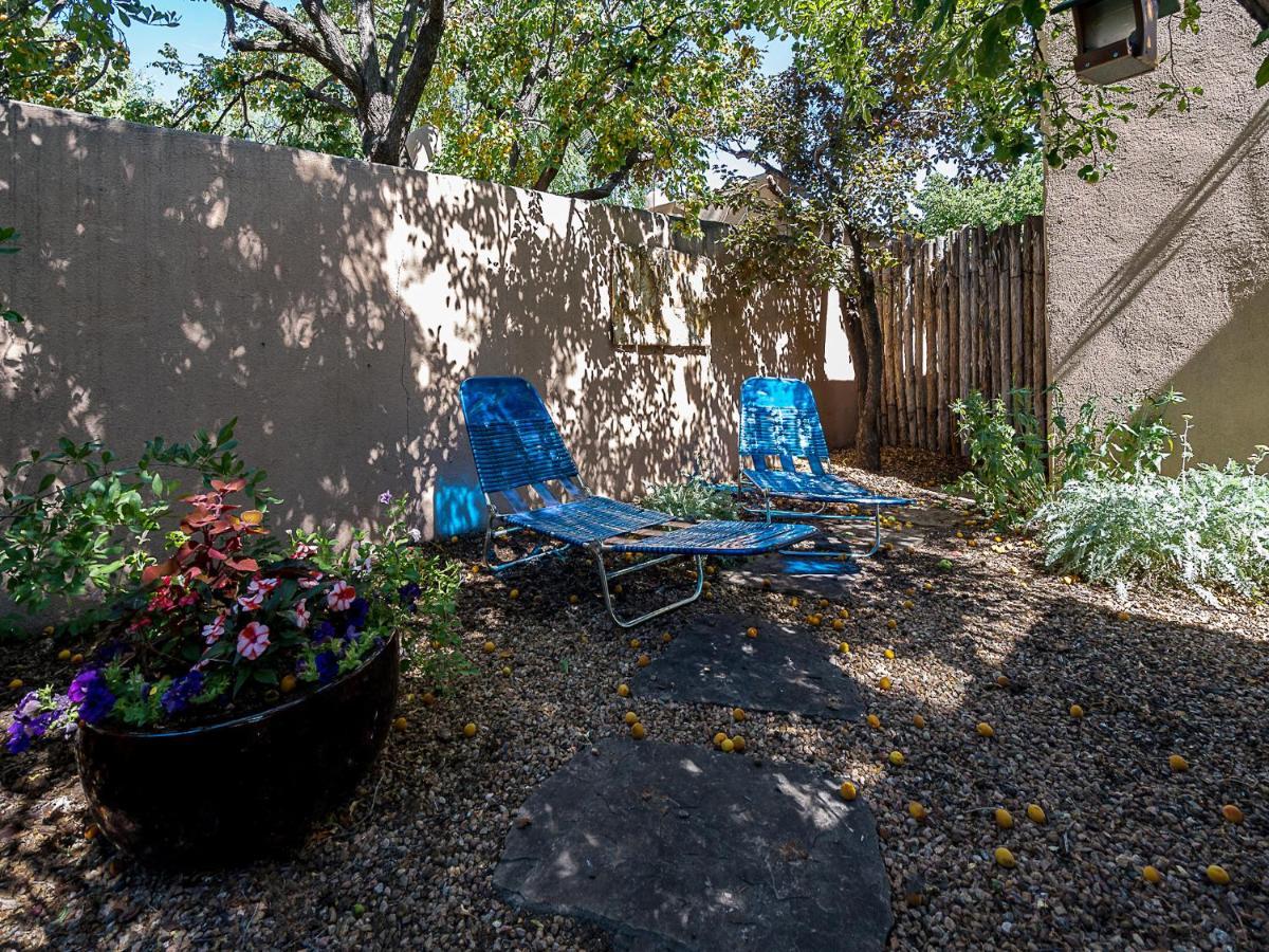 Casita Don Manuel, 1 Bedroom, Sleeps 2, Private Yard, Grill, Kiva Fireplace Сasa de vacaciones